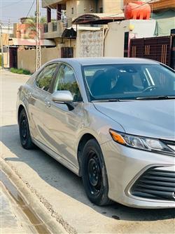 تۆیۆتا کامری